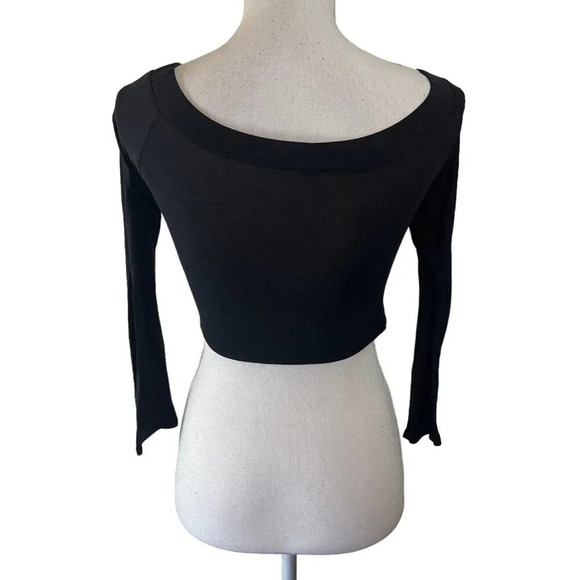 Windsor Black Cropped Top Size Medium Tassels Ruched Gathered Long Sleeve Blouse - Picture 3 of 5